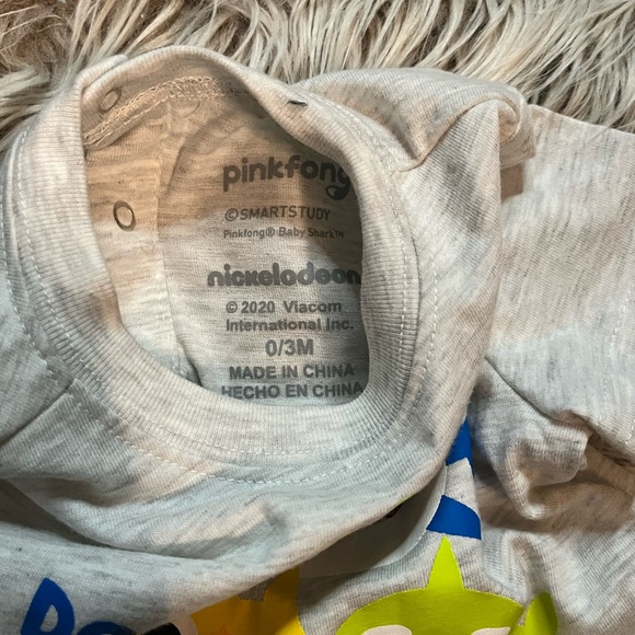 New 0/3 Month Pink Fong Baby Shark 3p Set - Picture 7 of 7